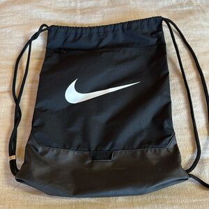 Nike drawstring bag
